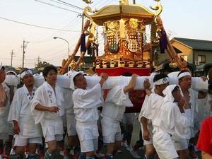 omikoshi.jpg