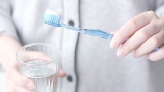 歯を失わないための歯ブラシの順番