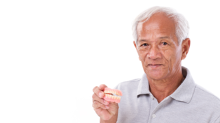 高額な入れ歯を作ったけれども痛くなる理由