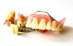 歯の治療した歯は一生もちますか？香川県高松市の噛み合わせ専門歯科医院　吉本歯科医院