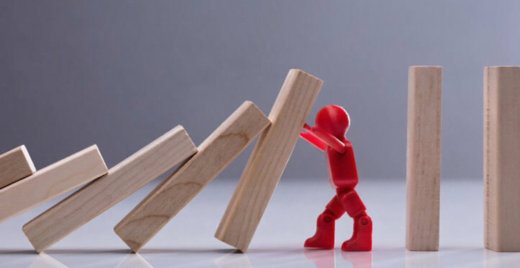 出っ歯になる原因｜年齢とともに前歯が出てくる本当の理由｜咬み合わせ専門の吉本歯科医院【香川県高松市】