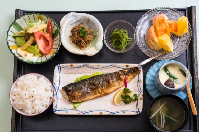 死ぬまで自分の歯で食事ができるためにできること|香川県 高松市 吉本歯科医院