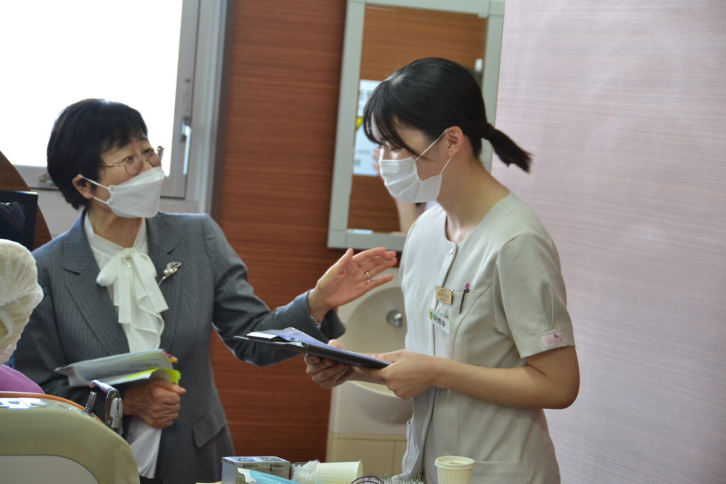 吉本歯科医院の接遇研修