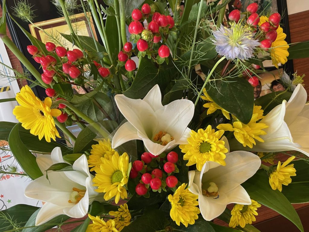 高松市の吉本歯科医院の今週のお花