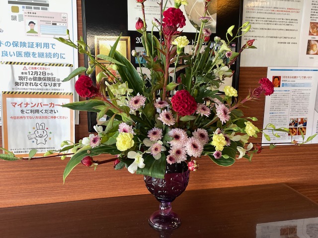 高松市の吉本歯科医院の今週のお花