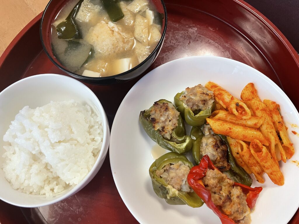 香川県高松市の職場のまかないご飯｜吉本歯科医院の今日のお昼ご飯