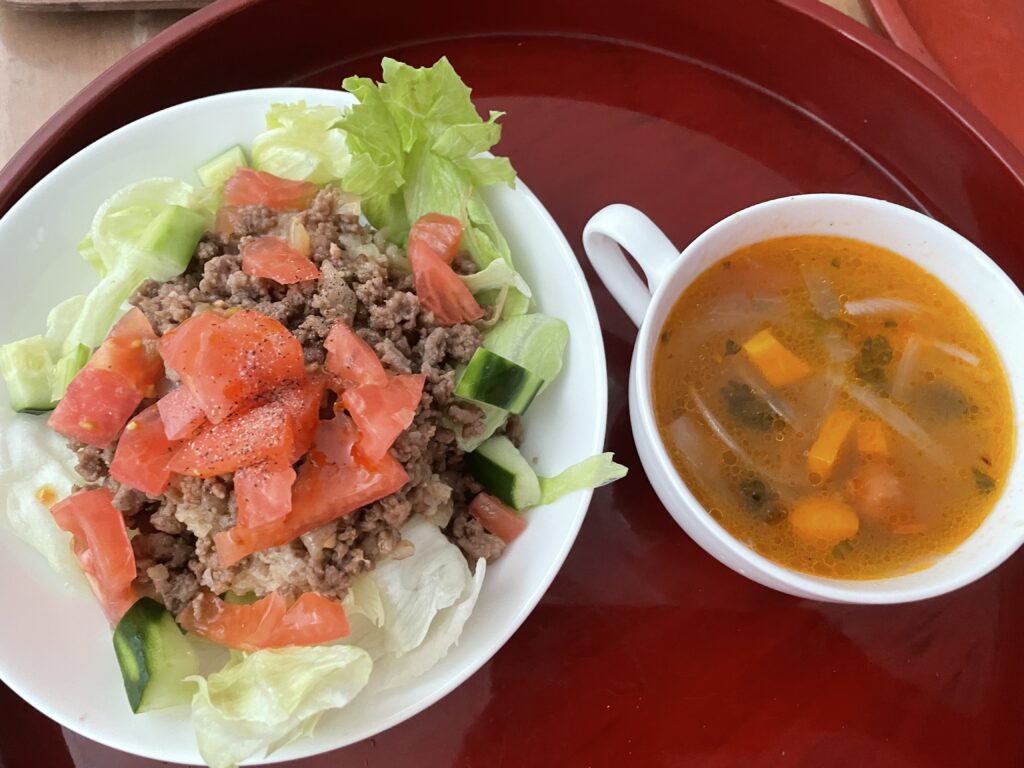 香川県高松市の職場のまかないご飯｜吉本歯科医院の今日のお昼ご飯
