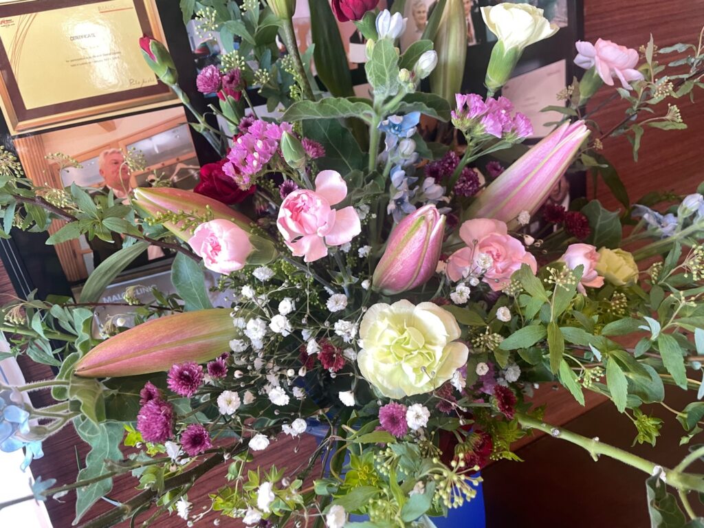 今週のお花｜香川県高松市のかみ合わせ専門歯科　吉本歯科医院