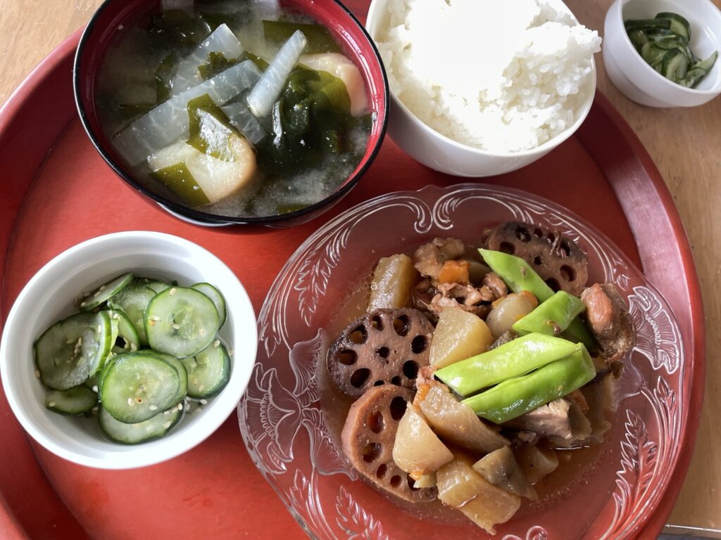 香川県高松市の職場のまかないご飯｜吉本歯科医院の今日のお昼ご飯