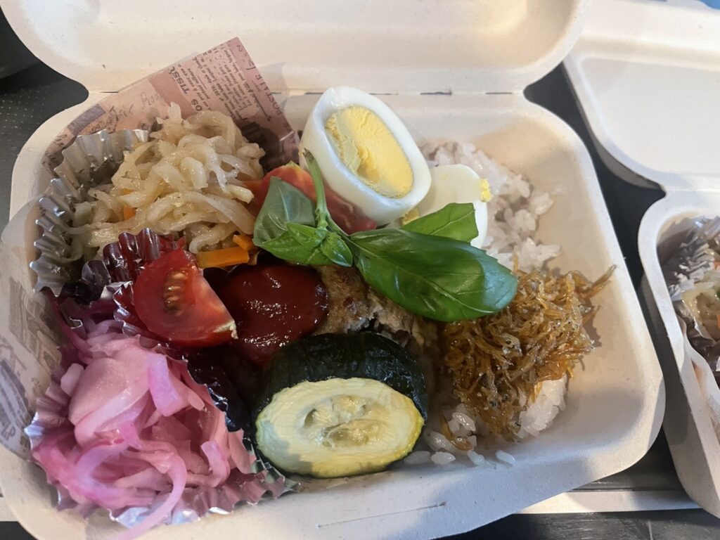 香川県高松市の職場のまかないご飯｜吉本歯科医院の今日のお昼ご飯
